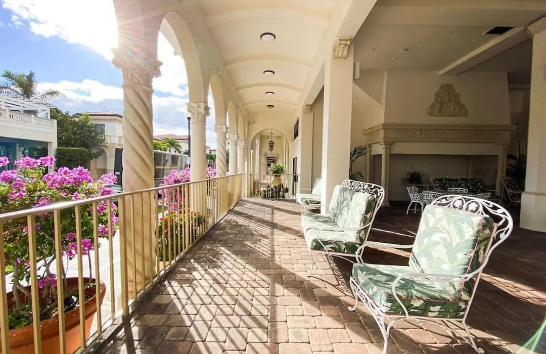 King Bed Mermaid Suite - Heart Of Palm Beach, Free Parking Included-1