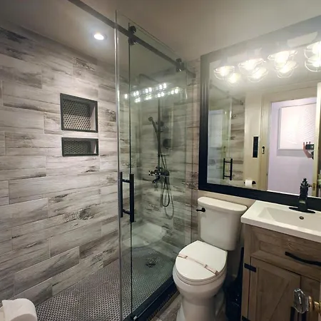 Hemingway Suites At Palm Beach Hotel Island-3